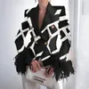Kvinnorjackor Elegant Turn-Down Collar Lady Blazer Top Casual Long Sleeve Women Suit Coat Fashion Fuzzy Feather Double Breasted Jacket Outwear 220919