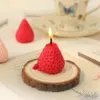 Śliczny truskawkowy kształt dekoracyjne aromatyczne świece sojowe wosk pachnący świeca na urodzinową świecę ślubną z prezentem pudełkowym