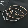 Bangle Love Designer Jewelry Nail Women Personality C Shape Fashion Double T Diamond Inlaid Open Bracelet Coil Ladies Bracelets