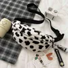 Hiver en peluche ceinture sac femmes motif léopard sacs banane lait de vache impression poitrine doux chaud fourrure taille s femme chaîne J220705