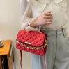 Worka HBP Women Minimalistyczny czujnik Mała kwadratowa biała Khaki i czerwone torby akrylowe torebka na ramię BB19