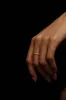 22091902 Damenschmuck-Ring mit seitlichen Steinen, 0,08 ct Diamant, EINFACHES Design, 18 Karat Weiß-/Gelbgold aus 750er-Stein, MINI-Geschenkidee, ein Muss im Sale