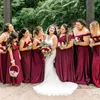 Seksi Derin V Boyun Kırmızı Nedime Elbiseleri Spagetti Kayış Cep Bir Çizgi 2023 Kadınlar Uzun Düğün Elbise