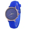 Armbandsur Relojes de Mujer Ladies Watch Fashion Casual Quartz Silicone Strap Personality Woman Multicolor Joker