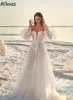 Abiti da sposa romantici in tulle A Line Boho Beach con spalle scoperte con maniche lunghe staccabili Abiti da sposa Plus Size Applique in pizzo Sweep Train Robes de Mariee CL1168