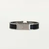 Designer Bangle Uomo Donna Braccialetti con lettera d'argento Gioielli di design di lusso Colorfast ipoallergenico