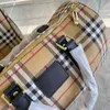 Bagages Sacs Duffel Classic Plaid Sac de voyage Femmes Sacs à main Dames Mode Grande capacité Fleur Fitness Yoga Boarding Sac à main 220905