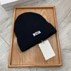 Lyxig mössa designer vinter skalle hatt kvinnliga män stickat cap mode varumärke kashmir casch caps hög kvalitet utomhus varm mössa 12 färger