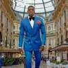 Esmoquin de boda para hombre en relieve, esmoquin de padrino de boda con doble botonadura en azul real, chaquetas para hombre, chaqueta, trajes excelentes de 2 piezas, chaqueta y pantalones