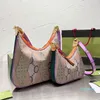 NIEUWE Crescent Bag Retro Crossbody Half maanzakken vrouwen handtassen 16 kleuren schouder croissant tassen koppelingsporta oude bloem canvas echte leer 2 riemen