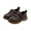 Baskets printemps automne enfants chaussures d'école en cuir bébé mode enfant en bas âge garçons semelle souple couleur unie fille décontractée 220920