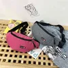 Women Men Pack Pack Bag bag للهاتف المحمول للجنسين محافظ حزام السفر غير الرسمي على zip running رياضة المشي لمسافات طويلة j220705