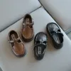 Sneakers Autumn Boys Leather Shoes Solid Color Baby Girl Flat Heels Soft Bottom Kids Dress Black Brown SMG225 220920