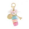 Party Favor 10st Baby Shower Present Macaroon Cake Model Pendant Keychains Wedding Souvenir Gäst Present för Girls Bag -dekorationer