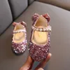 Кроссовки Spring Girls Shoes Glitter свадебная производительность детские квартиры Baby Princess Gold Silver Toddler против Skid Dance 220920