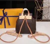 2022 Ryggsäck Luxurys Designers Bag Fashion Mini Knapsack äkta läder Small School Bag Lady Mobile Telefonväska Back Pack