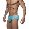 Costumi da bagno da uomo Nuovi costumi da bagno stampati Sexy con imbottitura Costumi da bagno da uomo Vita bassa Triangolo Abbigliamento sportivo per il bagno Pantaloncini da bagno traspiranti J220913