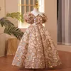 2022 Flower Girls Frings Sheer шее с длинной рукой цветы дети формальное ношение золотого атласного платья для девочек с блестками для свадьбы