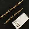 Designer Gold Armband Halsband Set Chain Dam Lyx Smycken Designers Simple Armband Halsband Brev Herr Present D2109272HL
