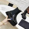 2022 Designer Channel Bottes Chaussures Nude Noir Bout Pointu Talon Mi Long Bottes Courtes Chaussures ssz
