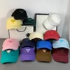 Snapbacks Populära inverterade triangelkulor Canvas Casual Fashion Sun Hat For Outdoor Sports Mens Womens Famous Designer Baseball Hat