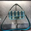 Bolsas de noite Bolsa de palha tecida Bolsa de baguete feminina Bolsas de ombro Moda Letra bordada Alça de ombro Perfurada à mão Palha Novo estilo Fre