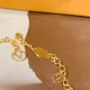 Дизайнерские золотые браслеты Роскошные дизайнеры Love Bangle Женские буквы Цветочный браслет-обруч с подвесками Модные украшения265J