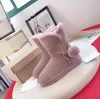 Avec boîte Australie Daim Shearling Bottes Australien Marque WGG Chaussures Fourrure Boule Chaîne Bottine Femmes Hommes Mi-mollet Chaussons En Peluche Moelleux