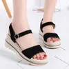 Kleid Schuhe Frau Sommer Vintage Keil Sandalen Schnalle Casual Frauen Weibliche Damen PlatformRetro Alias Walking Plus Größe