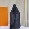 Erkekler Crossbody Omuz Çantaları Satchels Messenger Çantalar Siyah Tasarımcı Orijinal Mektuplar Çanta Erkek Bag Man Çantalar Sırt Çantası