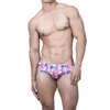 Traje de baño para hombres Traje de baño para hombres con almohadilla de empuje Nueva moda Bikini de cintura baja Europeo Americano Ropa de playa sexy Verano Spa Playa Surf Deporte J220913