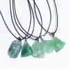 Natürlicher roher Mineralstein-Anhänger mit grünem Fluorit-Kristall-Halskette im Großhandel