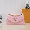 Designer -Bag Crossbody New Wave Chains Bags Flap Crowody Schulter Frauen Handtaschen Geldbeutel Zick Zack Leder Claic Letter Magnetic HaSp -2613