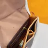 Plysch crossbody messenger väska dubbel hasp mode klaff shoudler väskor kvinnor handväskor handväska äkta läder gammal blommor mode bokstäver flera fickor påse