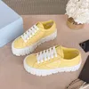 Women Classic Canvas Sneakers Loafers Designer Shoes Chaussures Summer Flattie Nylon Breattable Canvas Sneaker 35-41