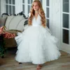 Vestidos de menina Tulle de criança puffy para família Look Po Shoot V Neck Ruffles em camadas vestidos de flor longa vestidos de vestido