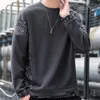 남성용 후드 2022 가을 캐슈 프린트 프린트 컬러 매칭 홍콩 스타일의 청소년 패션 라운드 넥 느슨한 캐주얼 풀오버 스웨터 트렌드