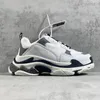 2022 Männer Frauen Freizeitschuhe Winter Designer Triple-S Trainer Plattform Papa Kleid Turnschuhe Klassische Paris Zunehmende Sport Party Sneaker 35-45