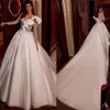 Weißes Hochzeitskleid nach Maß, V-Ausschnitt, abgestufte Ärmel, A-Linien-Kleid, lange Schleppe, Kirchen-Brautkleider es
