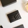 Designer Porte-cartes pour femmes Portefeuille Court en cuir caviar Portefeuilles Pochette Porte-monnaie Porte-clés Noir / Or / Argent Matériel Titulaire de la carte de crédit Cas avec boîte