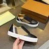 Tasarımcı House Sıradan Ayakkabı Çizgili Vintage Spor Sakinleri Kadın Erkek Eğitmenler Ayakkabı Lüks Dantel-Up Platformu Sneaker Ekose Boyutu 38-45