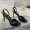 Rene caovilla Margot verfraaide suède sandalen Snake Strass naaldhak Avondschoenen voor dames met hak Luxe Designer Enkel Wraparound schoen fabrieksschoeisel