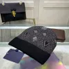 Designer Skull Caps Classic Temperament Sticked Hat Beanie Cap f￶r Man Woman Winter Hats 6 f￤rger