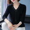 Women's Sweaters Casual Loose Plus Size 6XL Knitting Pullover Women Elegant V-neck Thin Sweater With Beading Korean Solid Color Knitted Tops