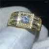 Anillos de racimo Solitario Masculino Anillo lleno de oro amarillo 5 mm Zircon Cz Compromiso Banda de boda para hombres Joyería de moda