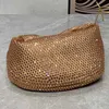 Borsa da pranzo scintillante con strass dorati Borsoni Borsa da festa con foratura a mano Brillante diamante annodato Maniglia Frizione Lettera Stampa Baguette Borsa portafoglio moda