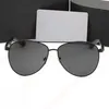 Klasyczne pilotażowe okulary przeciwsłoneczne mężczyźni Modne okulary przeciwsłoneczne Kobiety czarne okulary jadące goggle uv400 lunette de soleil 199