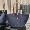 Panier Medium Basket Bag Crochet Pattern Hook Closure Tote Smooth Leather Handles Leather encased Key HolderShoulder Handbags Bags Luxury Designer