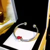 Red Love Heart Chamr Open Bangle Bracelet 아름다운 여자 웨딩 보석 Pandora 925 Sterling Silver 여자 친구 선물 팔찌를위한 오리지널 상자