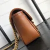 2022 Tasarımcı Lüks Klasik Marmont Crossbody Bag Deri Çanta Zinciri Omuz Mini Kadınlar Moda Kamera Çantası Flep Canse Kalp Desen Sonbahar Kışında Yeni Modeller